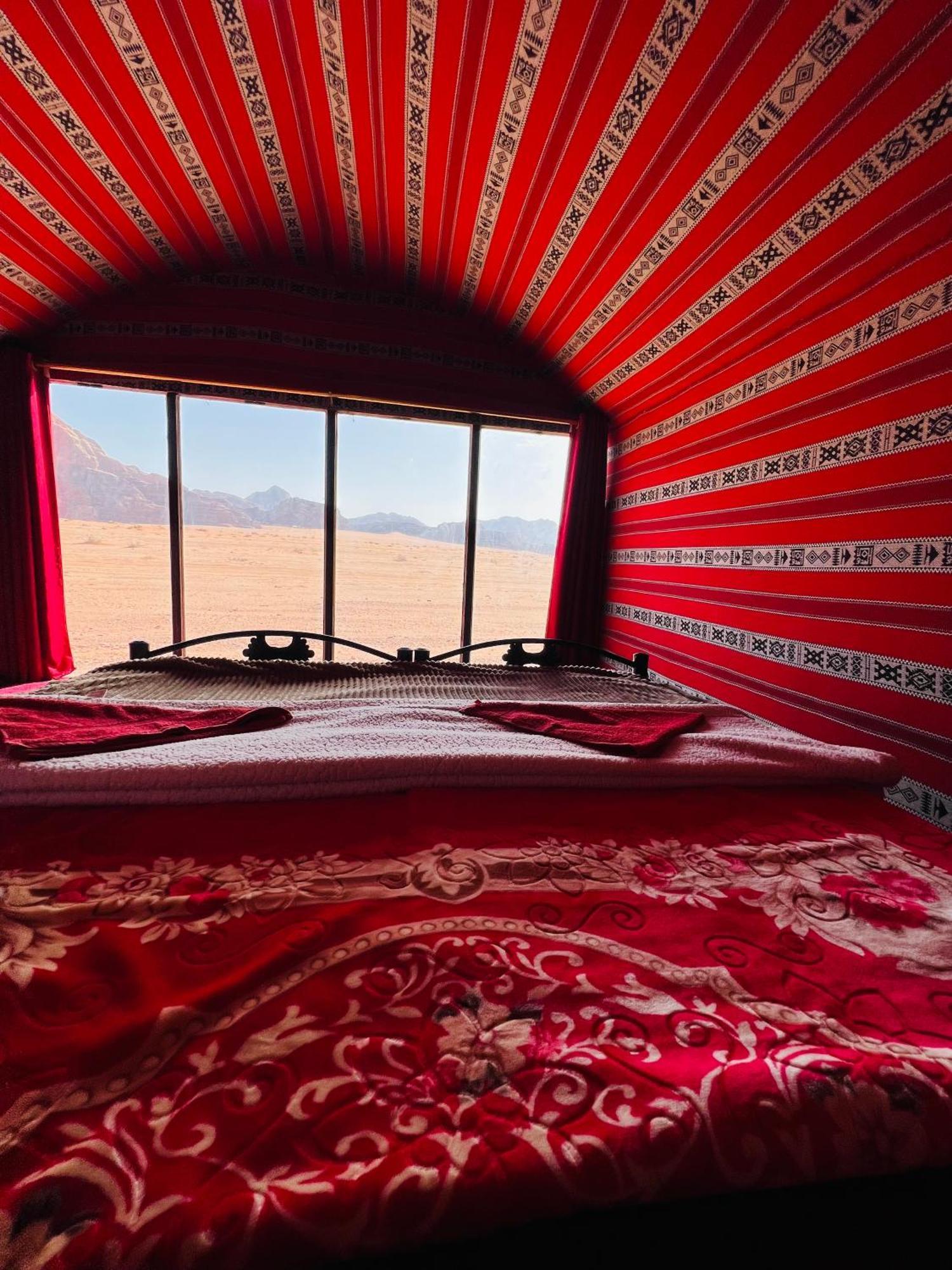 Desert Tree Camp&Tours Вади Рум Екстериор снимка