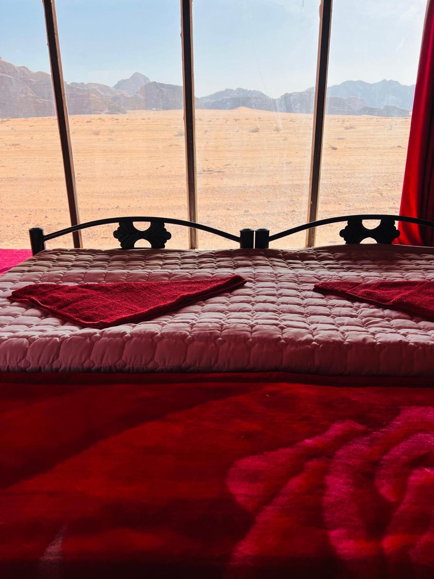 Desert Tree Camp&Tours Вади Рум Екстериор снимка